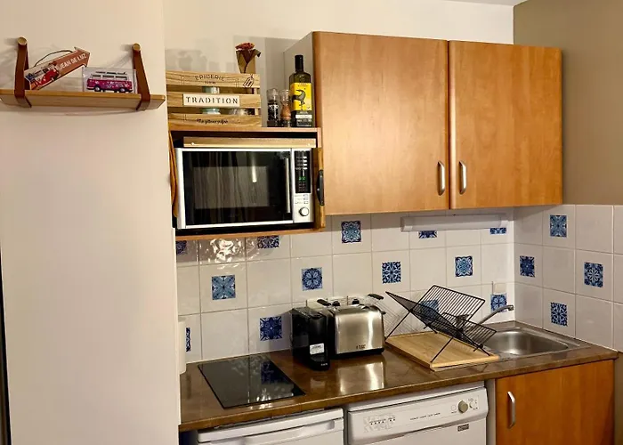 Luzea, Domaine Iratzia * Сен-Жан-де-Люз